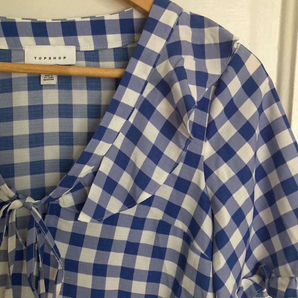 Topshop blue gingam frill blouse. Size xs - Picture 2 of 3